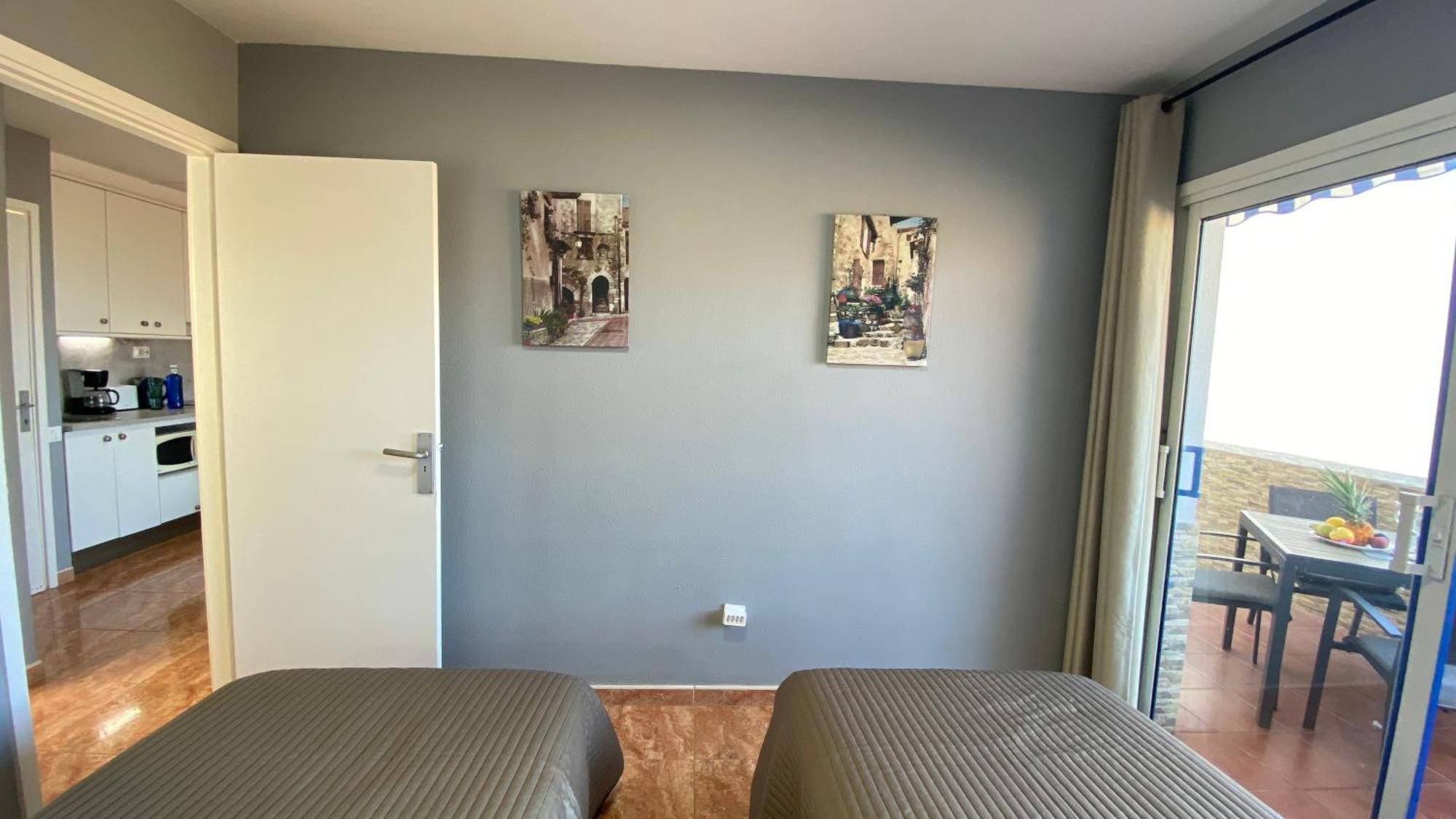 Sea View Apartment In Паталавака Екстер'єр фото