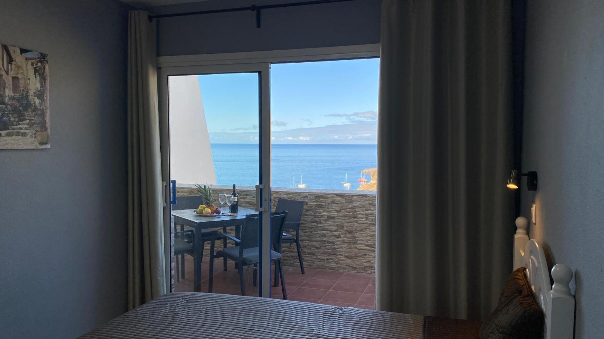 Sea View Apartment In Паталавака Екстер'єр фото